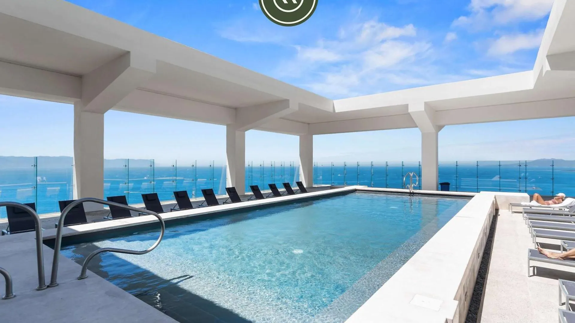 1 Bedroom Condo With Amazing Bay View - Beach - Pools Puerto Vallarta Apartment