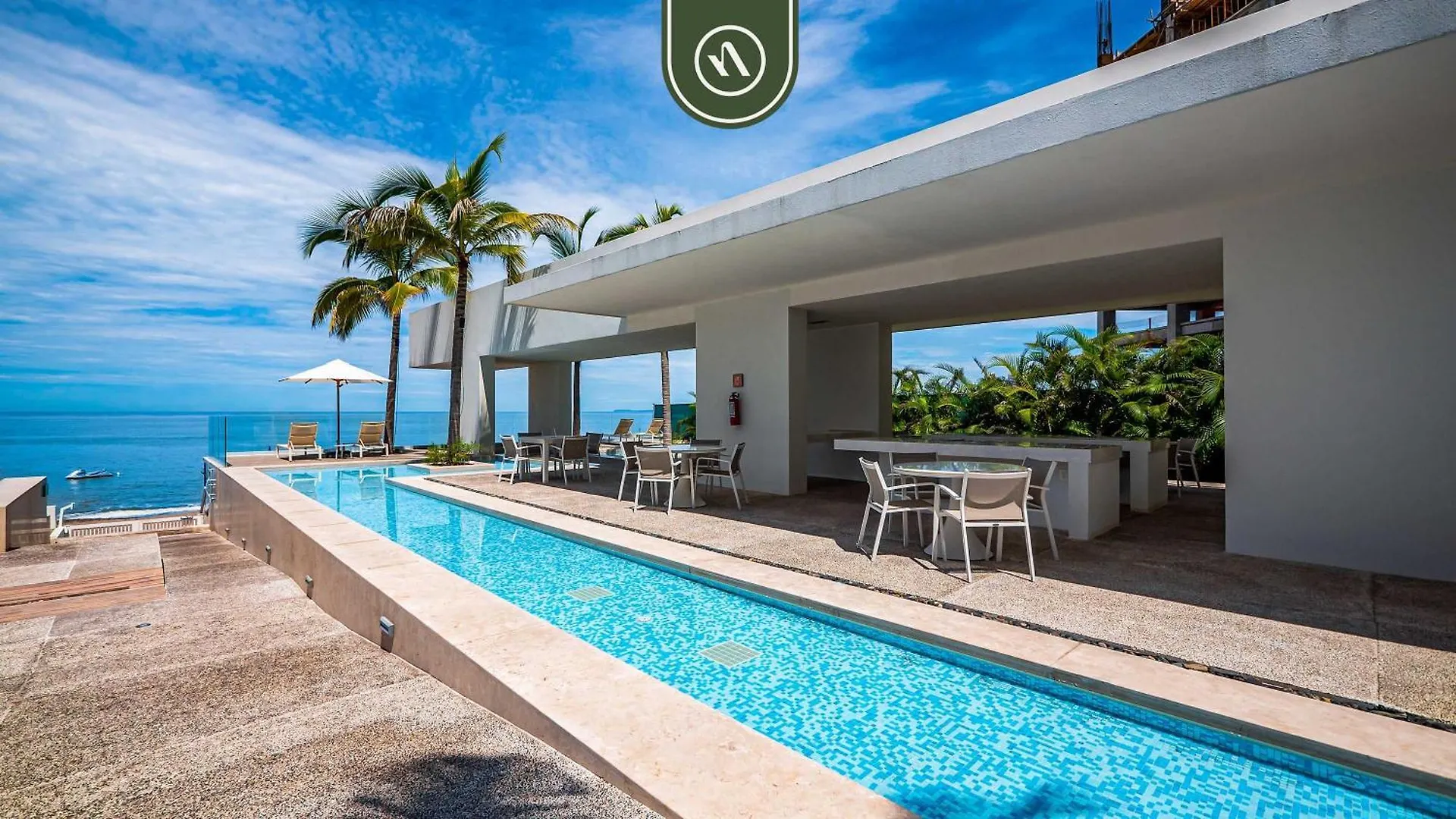 Apartment 1 Bedroom Condo With Amazing Bay View - Beach - Pools Puerto Vallarta