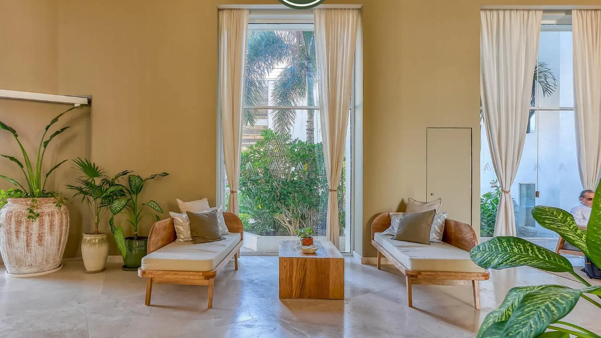 Apartment 1 Bedroom Condo With Amazing Bay View - Beach - Pools Puerto Vallarta
