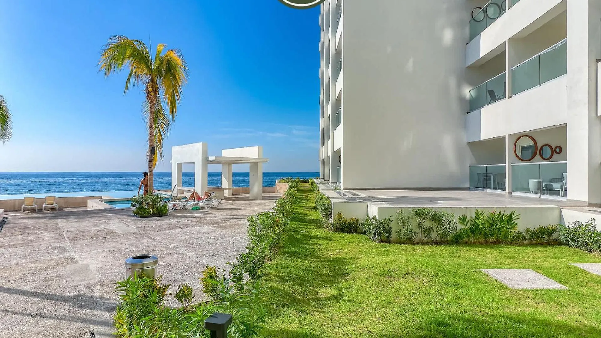 Apartment 1 Bedroom Condo With Amazing Bay View - Beach - Pools Puerto Vallarta Mexico