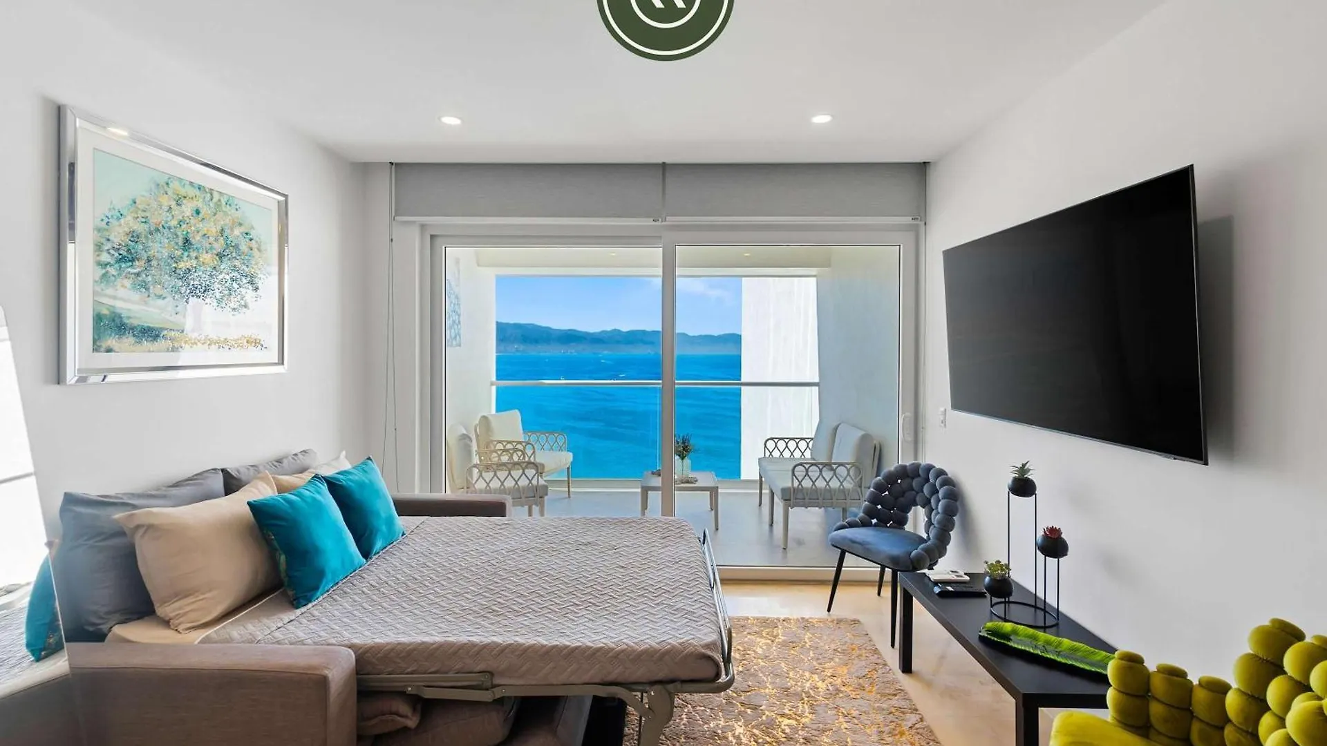 Apartment 1 Bedroom Condo With Amazing Bay View - Beach - Pools Puerto Vallarta